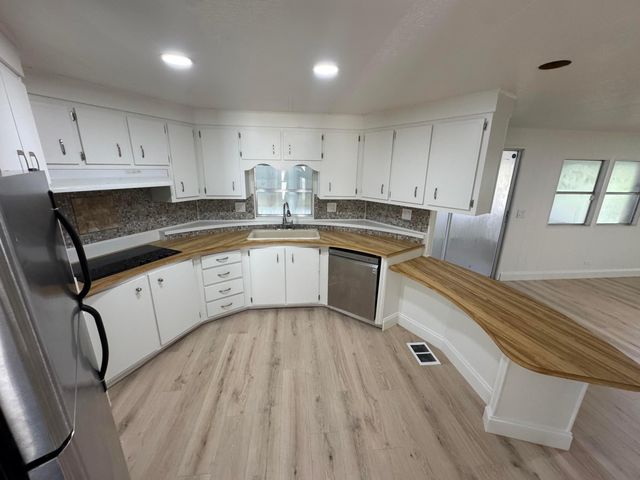 8629 Crown Drive, Boynton Beach, FL 33436