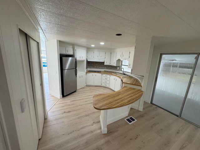 8629 Crown Drive, Boynton Beach, FL 33436
