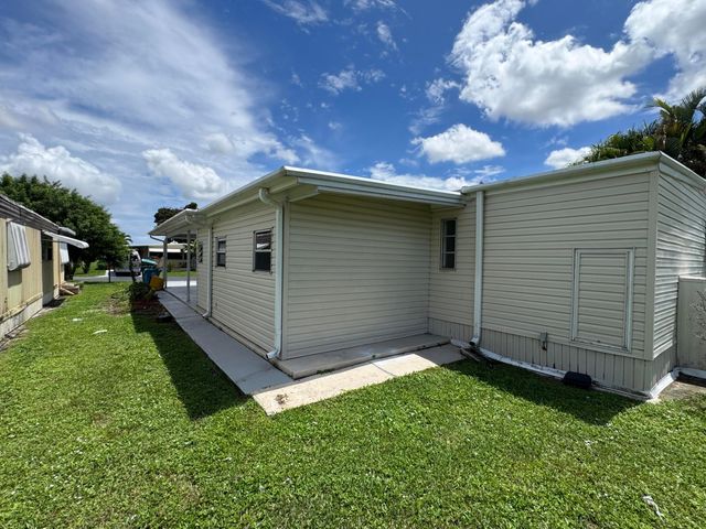 8629 Crown Drive, Boynton Beach, FL 33436