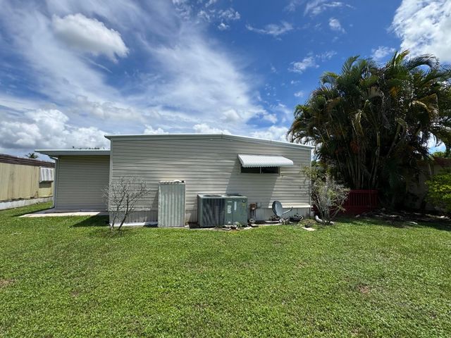 8629 Crown Drive, Boynton Beach, FL 33436