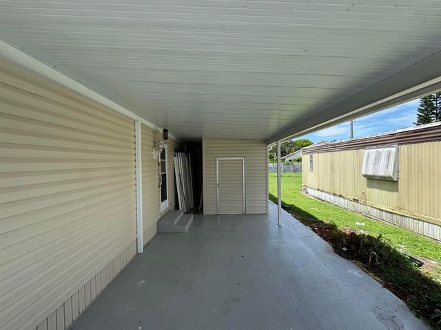 8629 Crown Drive, Boynton Beach, FL 33436