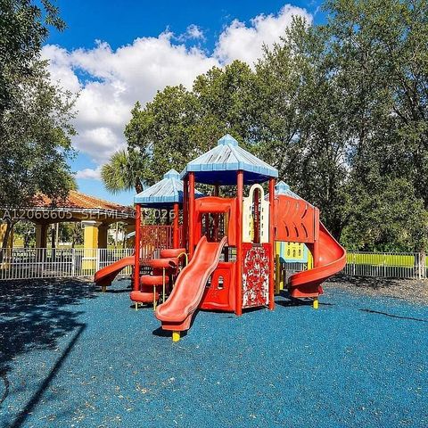 4638 SW 134th Ave, Miramar, FL 33027