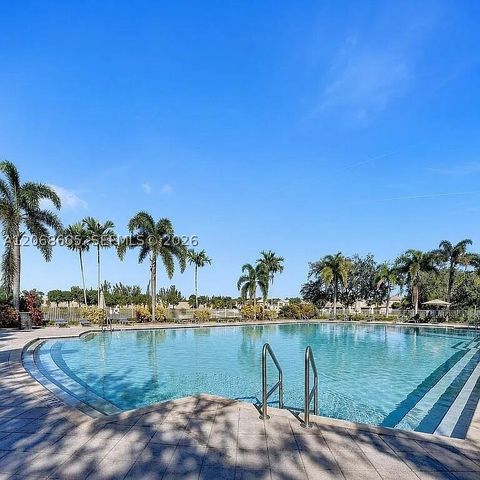 4638 SW 134th Ave, Miramar, FL 33027