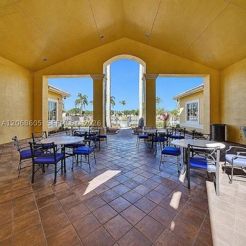 4638 SW 134th Ave, Miramar, FL 33027