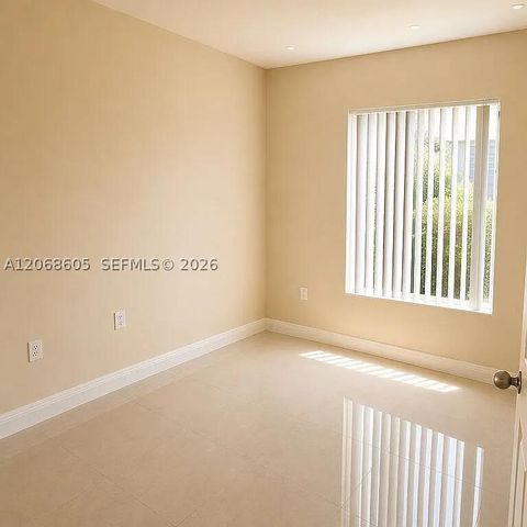 4638 SW 134th Ave, Miramar, FL 33027