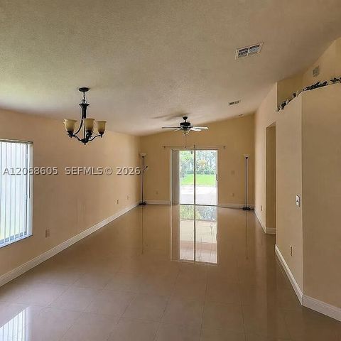 4638 SW 134th Ave, Miramar, FL 33027