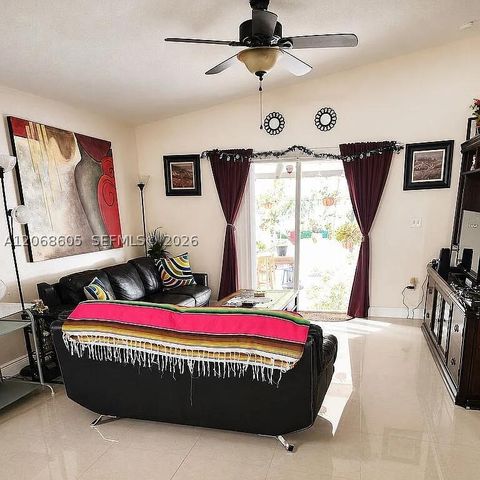 4638 SW 134th Ave, Miramar, FL 33027