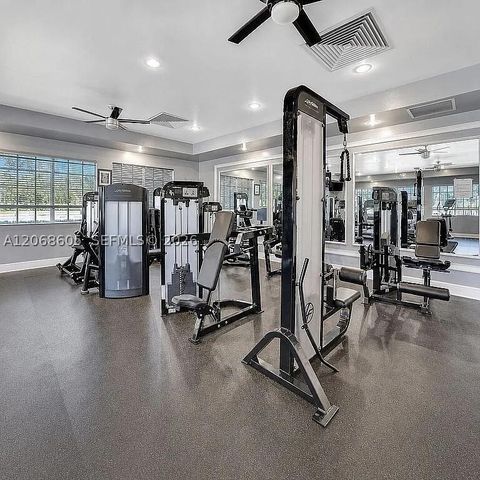 4638 SW 134th Ave, Miramar, FL 33027