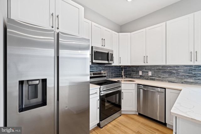 1733 N 2nd St Apt 301, Philadelphia, PA 19122