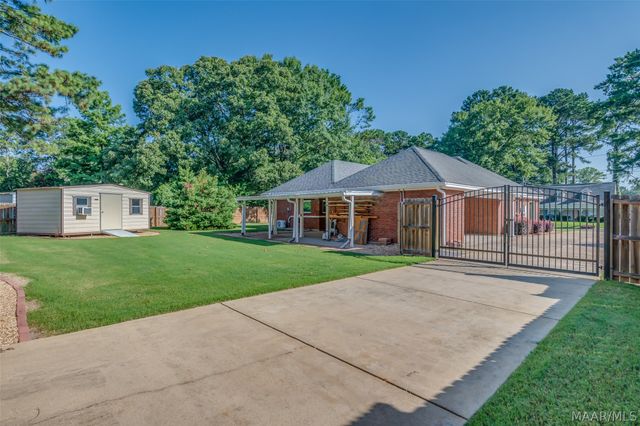 773 Mary Ann Drive, Montgomery, AL 36109