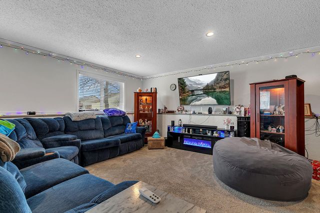 1213 15th Street S, Sartell, MN 56377