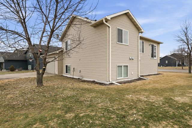 1213 15th Street S, Sartell, MN 56377