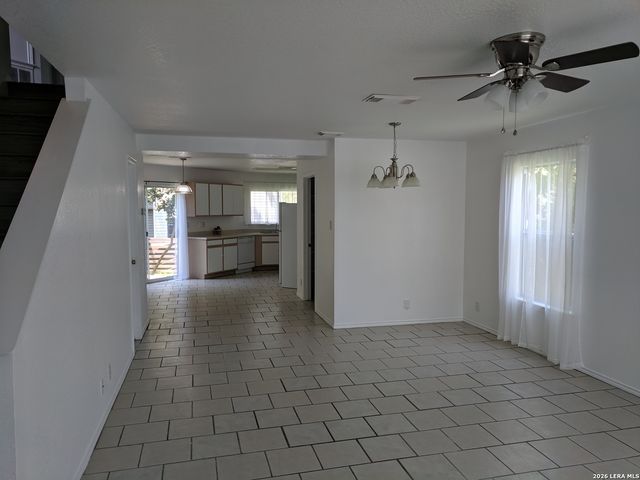 19 Fannin Post, San Antonio, TX 78240