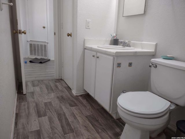 19 Fannin Post, San Antonio, TX 78240