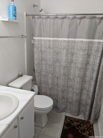 19 Fannin Post, San Antonio, TX 78240