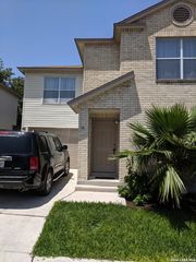 19 Fannin Post, San Antonio, TX 78240