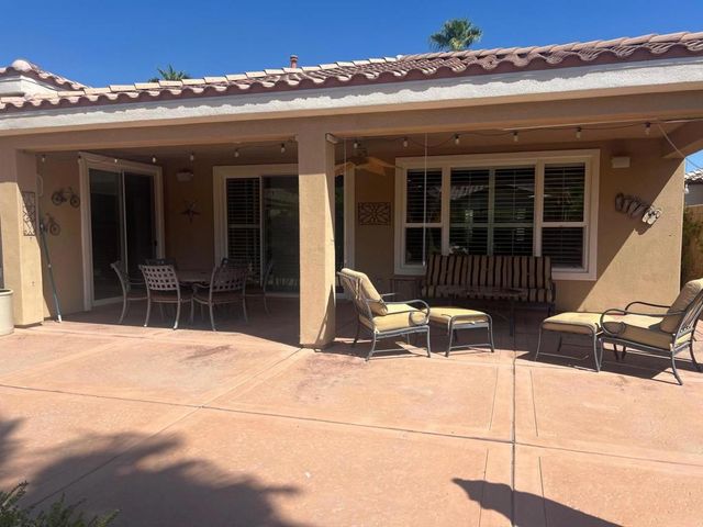 61105 Living Stone Drive, La Quinta, CA 92253