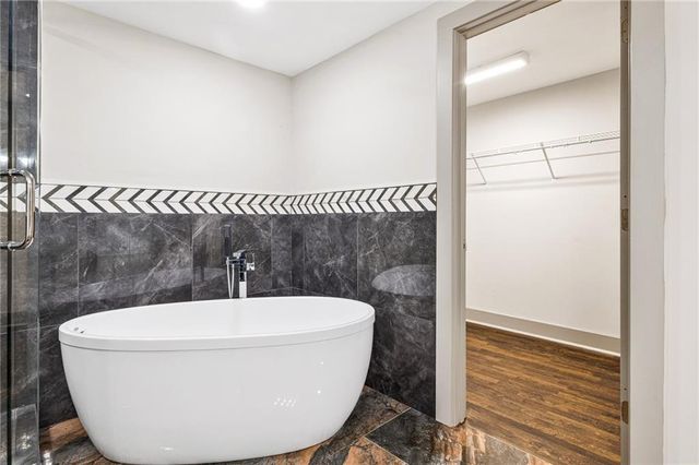 664 Florence, Atlanta, GA 30318