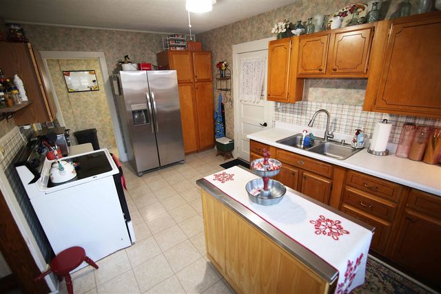 158 W Read Street, Marcellus, MI 49067