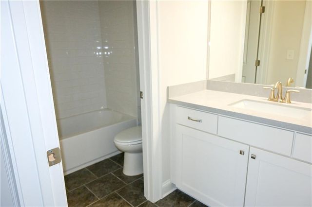 1758 Glenview Park Circle NE, Duluth, GA 30097
