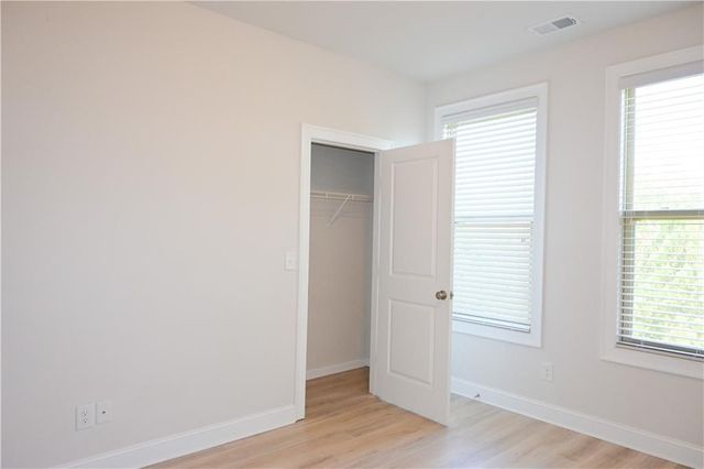 1758 Glenview Park Circle NE, Duluth, GA 30097