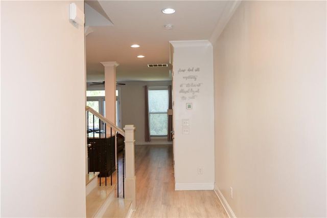 1758 Glenview Park Circle NE, Duluth, GA 30097