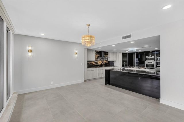 100 Lakeshore Drive 1755, North Palm Beach, FL 33408