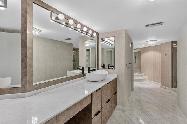 100 Lakeshore Drive 1755, North Palm Beach, FL 33408