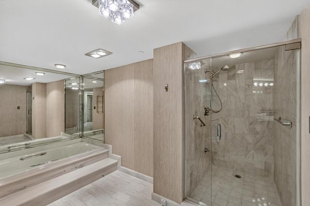100 Lakeshore Drive 1755, North Palm Beach, FL 33408