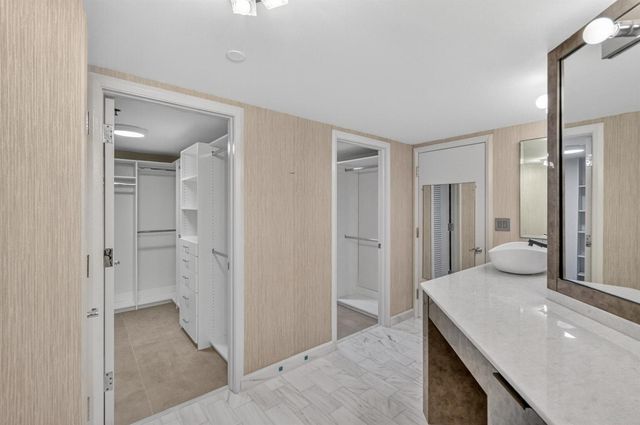 100 Lakeshore Drive 1755, North Palm Beach, FL 33408
