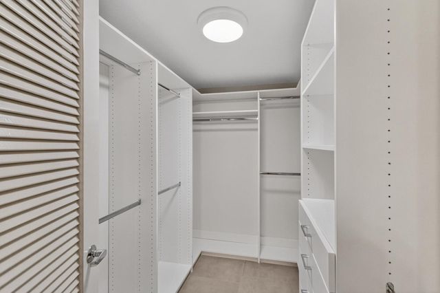 100 Lakeshore Drive 1755, North Palm Beach, FL 33408