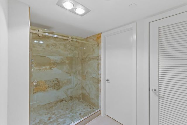 100 Lakeshore Drive 1755, North Palm Beach, FL 33408