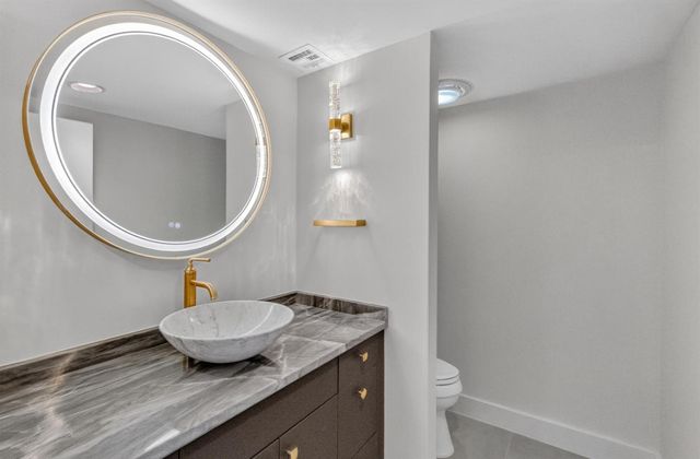 100 Lakeshore Drive 1755, North Palm Beach, FL 33408