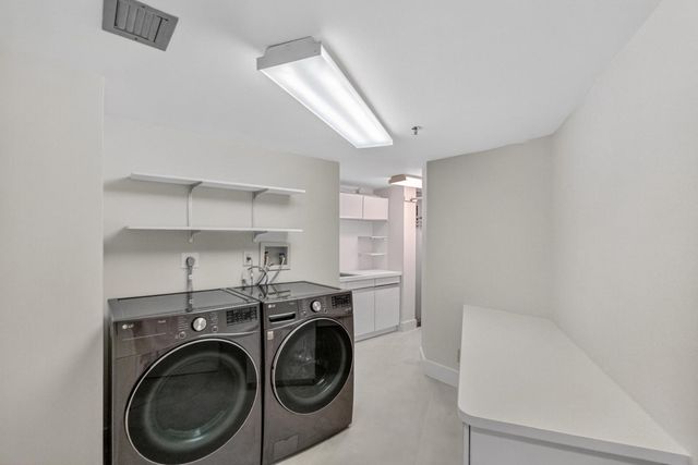 100 Lakeshore Drive 1755, North Palm Beach, FL 33408