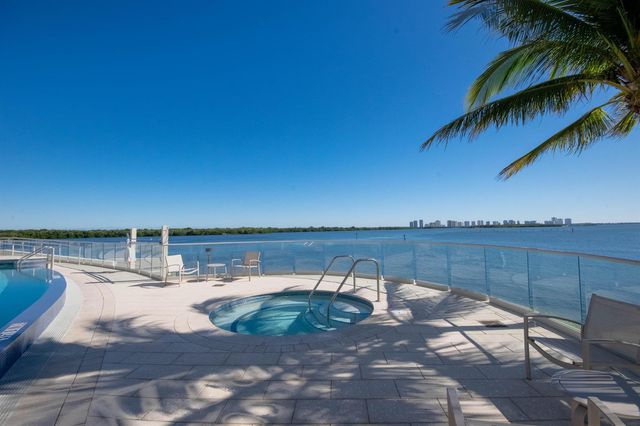 100 Lakeshore Drive 1755, North Palm Beach, FL 33408
