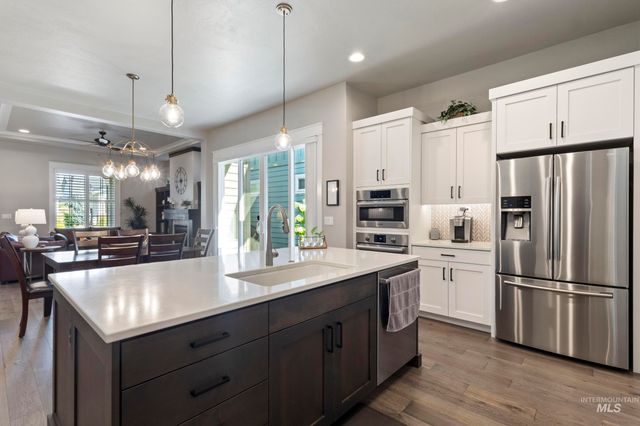 6235 N Bernacchi Lane, Meridian, ID 83646