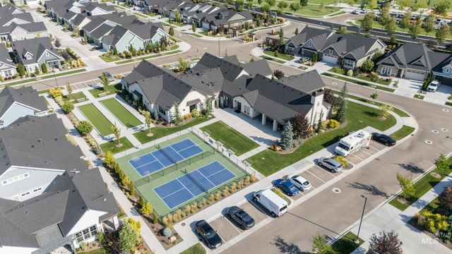 6235 N Bernacchi Lane, Meridian, ID 83646