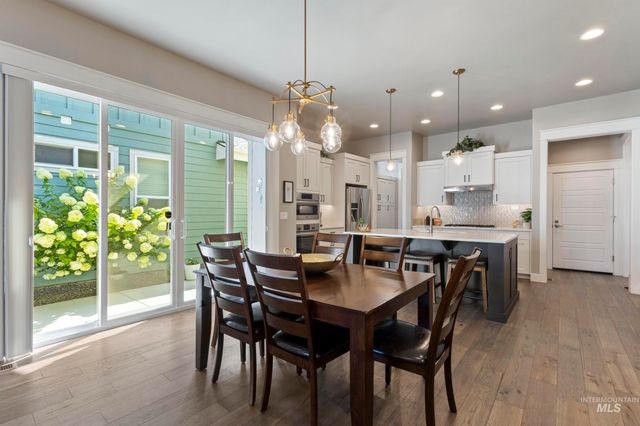 6235 N Bernacchi Lane, Meridian, ID 83646