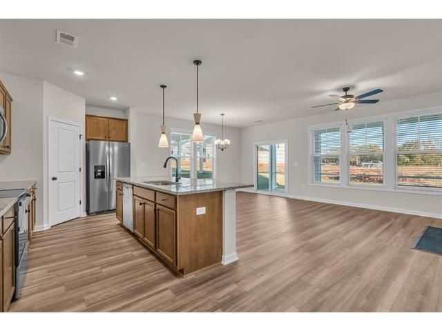 2037 Halton Oaks Drive, Spartanburg, SC 29303