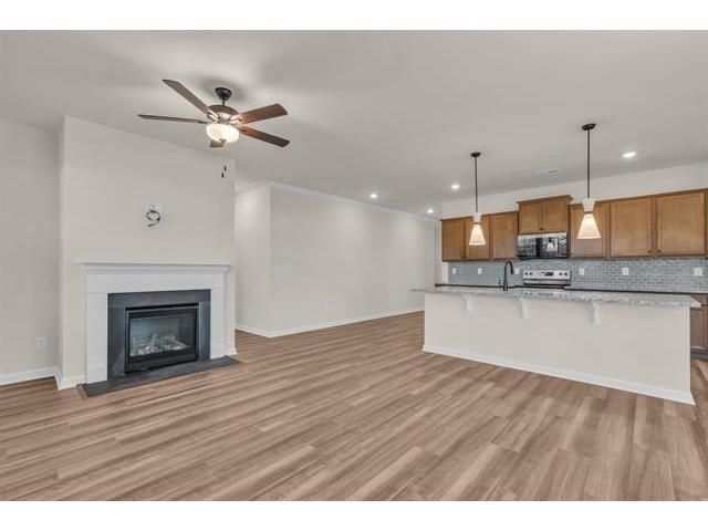 2037 Halton Oaks Drive, Spartanburg, SC 29303