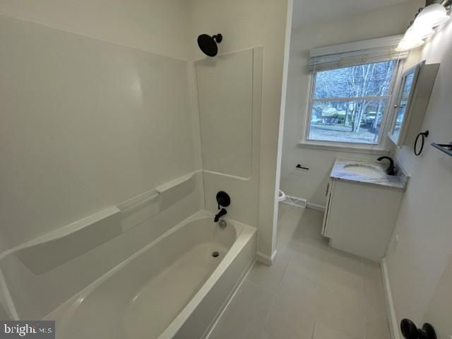 804 PINE AVE, Clayton, NJ 08312