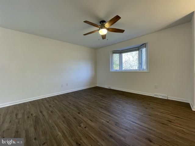 804 PINE AVE, Clayton, NJ 08312