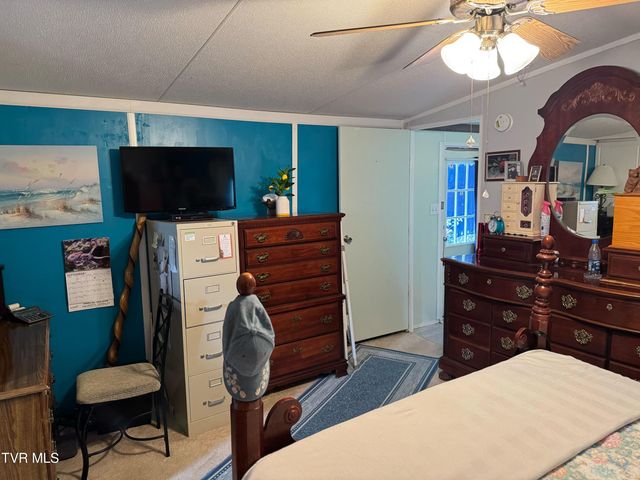 952 Morning Star Road, Church Hill, TN 37642