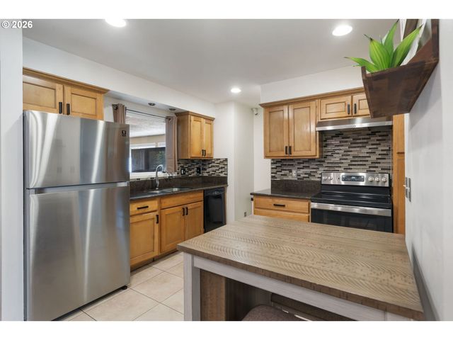 5630 Ne CHURCH St, Portland, OR 97218