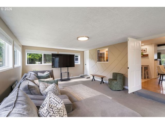 5630 Ne CHURCH St, Portland, OR 97218