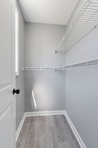 5015 Bonnahill Dr, Hermitage, TN 37076