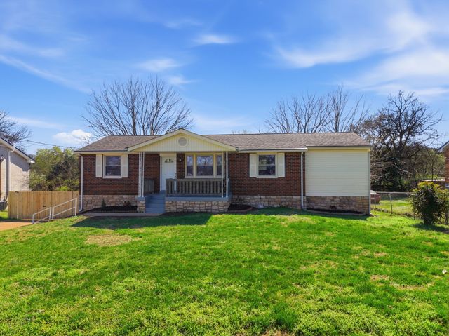 5015 Bonnahill Dr, Hermitage, TN 37076