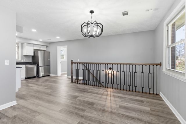 5015 Bonnahill Dr, Hermitage, TN 37076