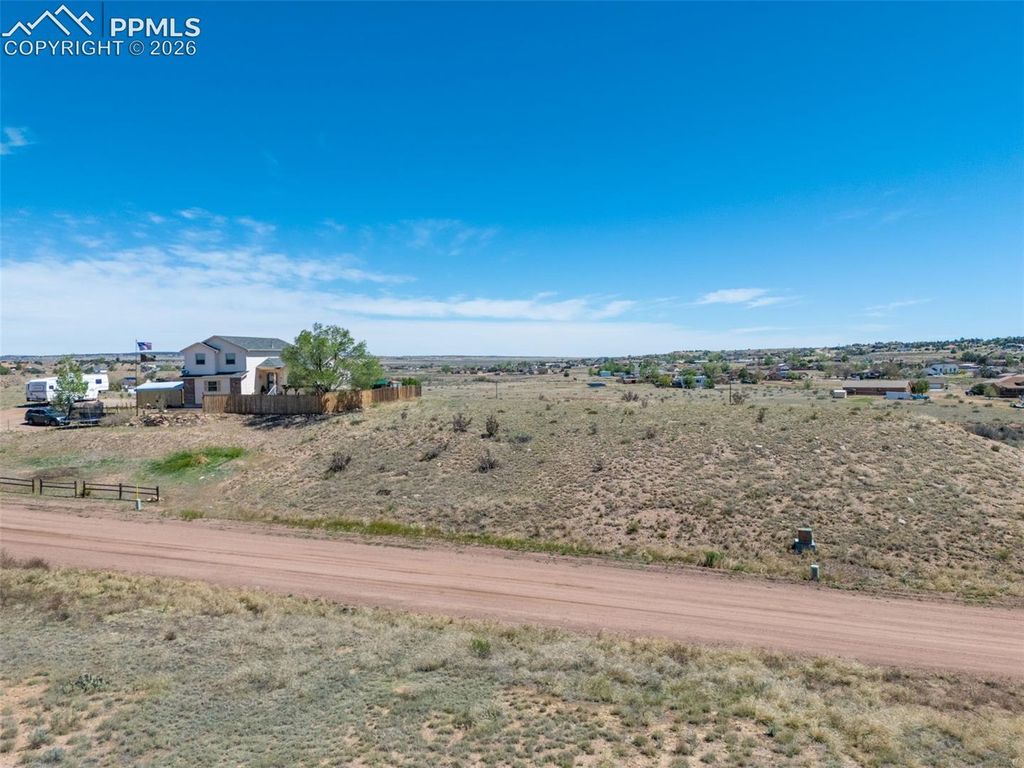 526 S Chimazo Drive, Pueblo West, CO 81007 — photo 3