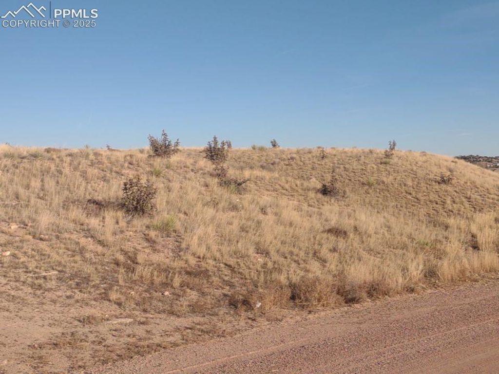 526 S Chimazo Drive, Pueblo West, CO 81007 — photo 5
